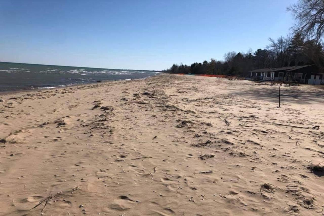 Sunrise Beach Oscoda @ Surfside Екстериор снимка