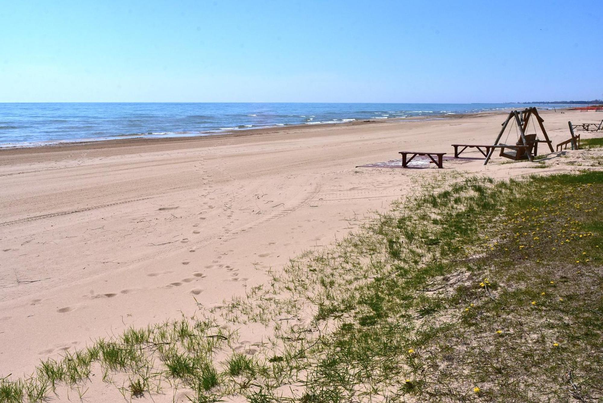 Sunrise Beach Oscoda @ Surfside Екстериор снимка